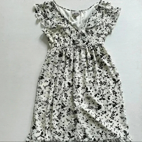 Converse Black and White Floral Midi Dress - Picture 3 of 7